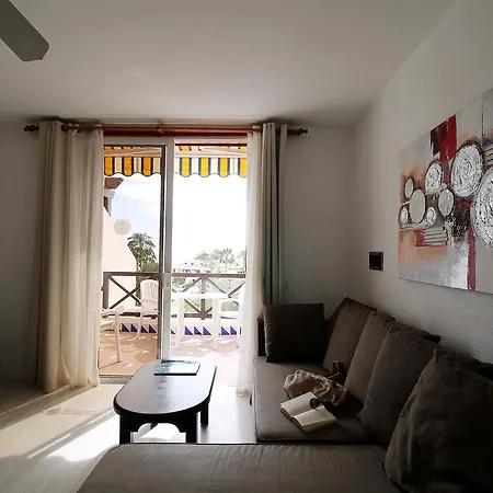 House Sun By Holiday World Apartman